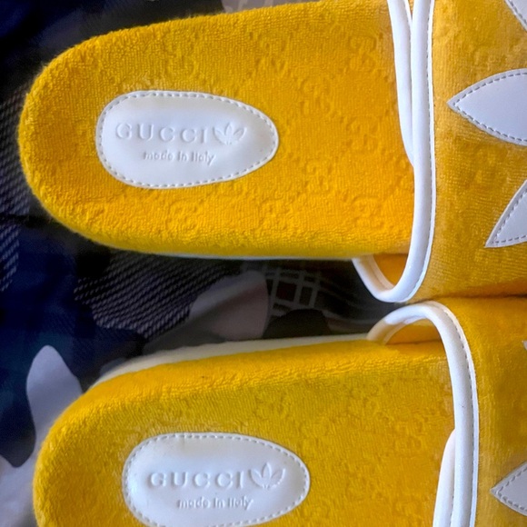 Designer Adidas Slides - Picture 4 of 6